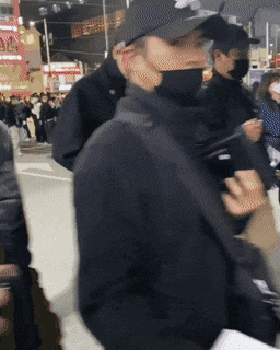 與李敏鎬對到眼了