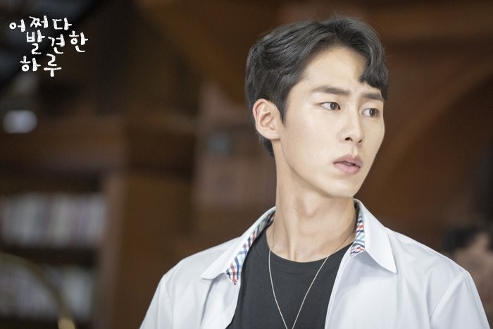 《意外發現的一天》「白經」李宰旭