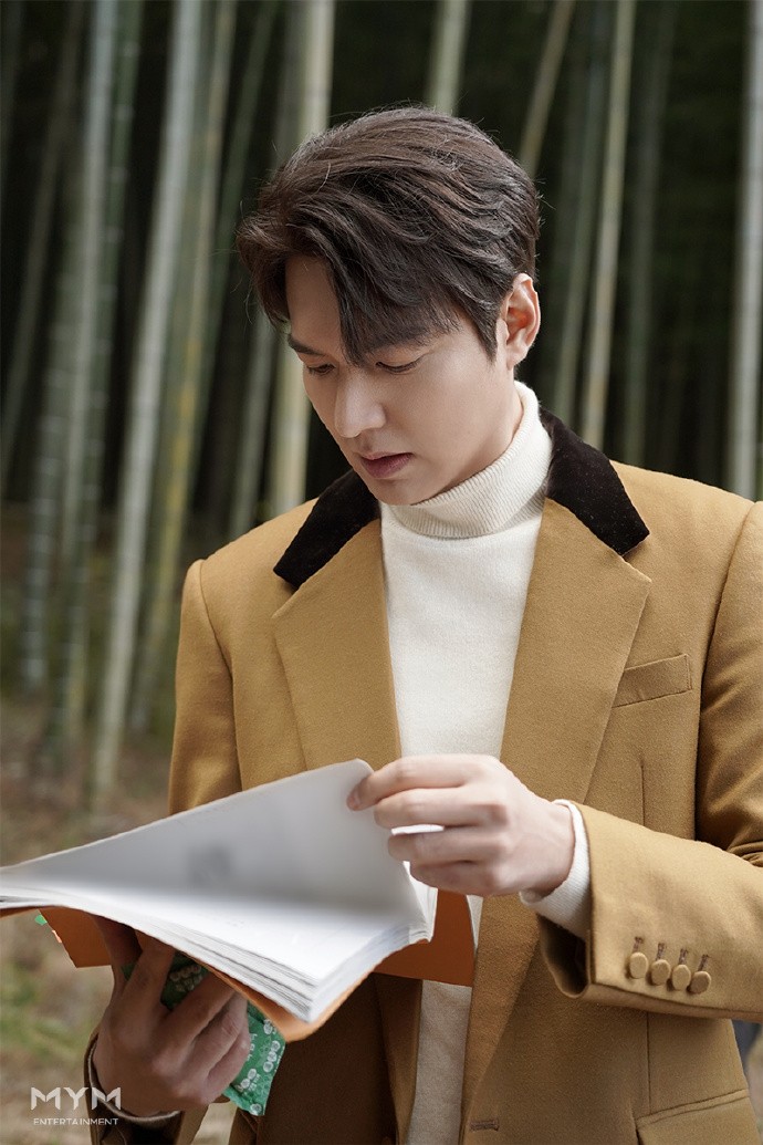 李敏鎬身價高卻謙虛踏實
