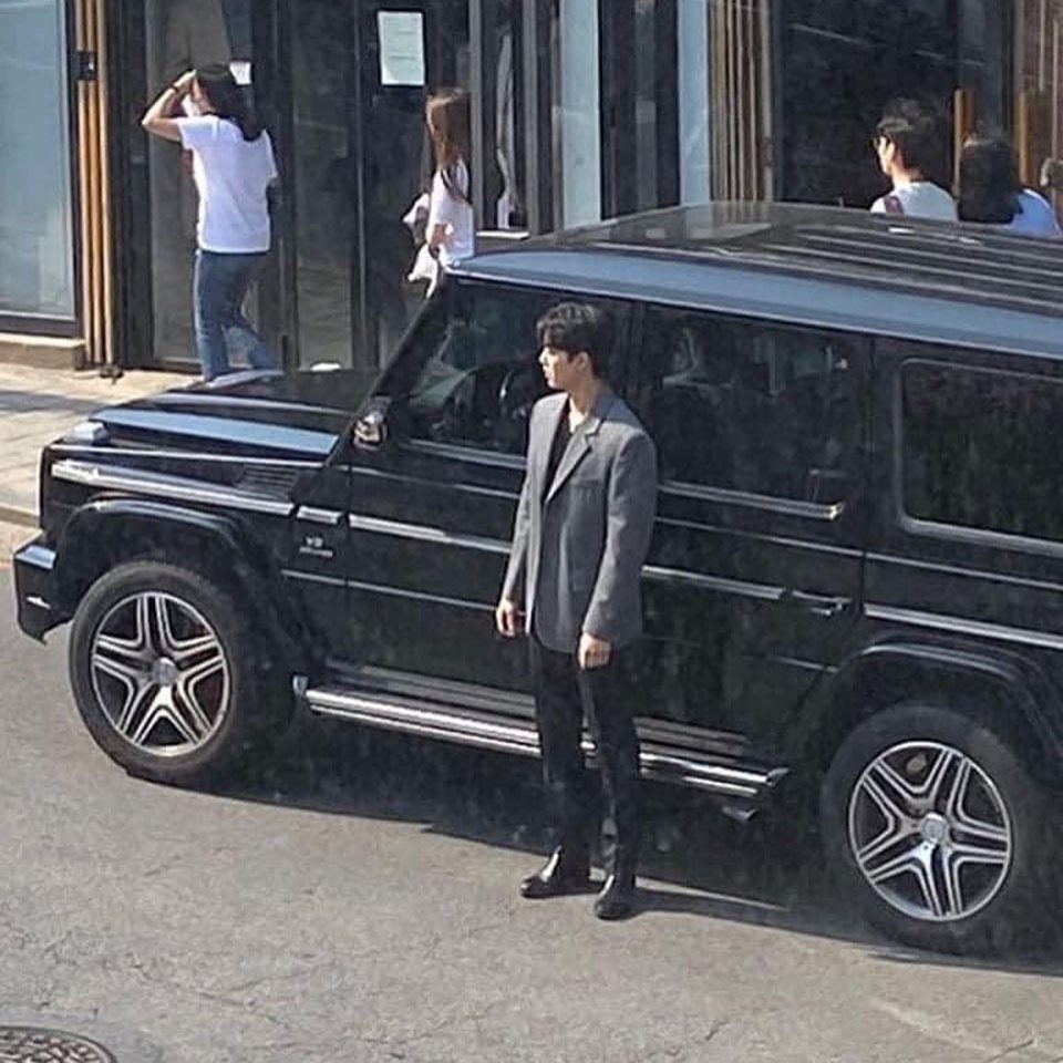 金所炫、鄭家藍、宋康拍攝《喜歡的話請響鈴2》路透照片