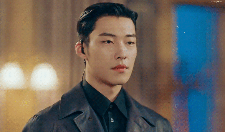 李敏鎬、金高銀、禹棹煥主演的SBS《The King：永遠的君主》