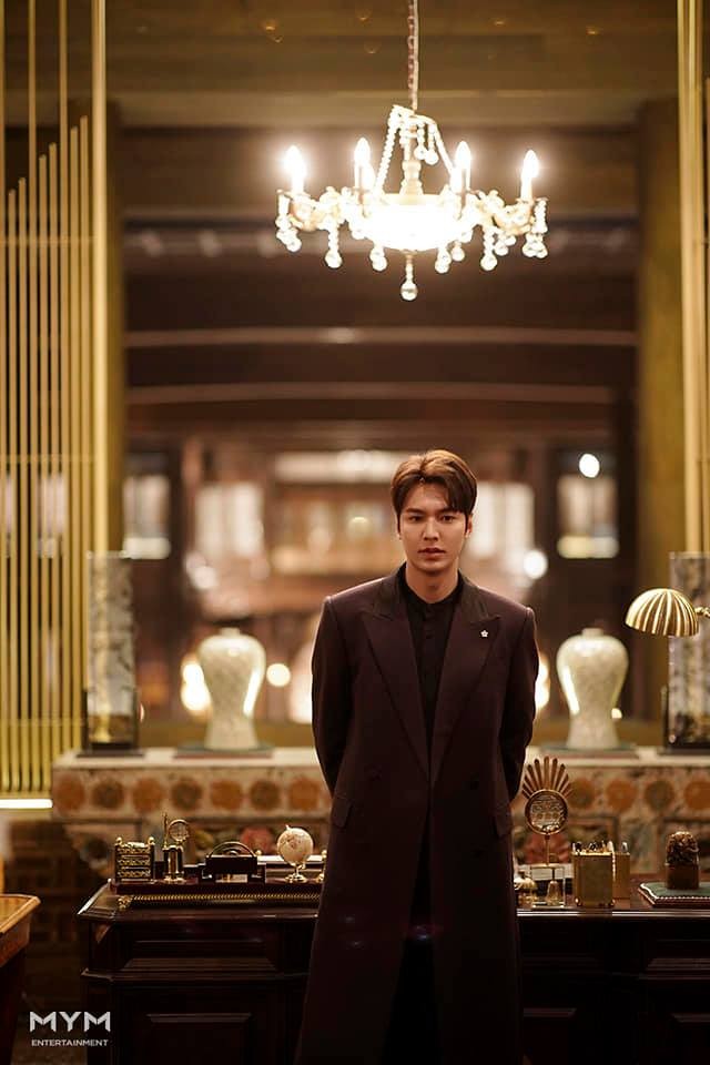李敏鎬所屬的MYM經紀公司釋出《The King:永遠的君主》花絮照