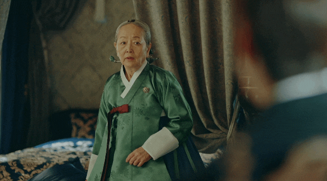 《The King：永遠的君主》金英玉與李敏鎬情如祖孫