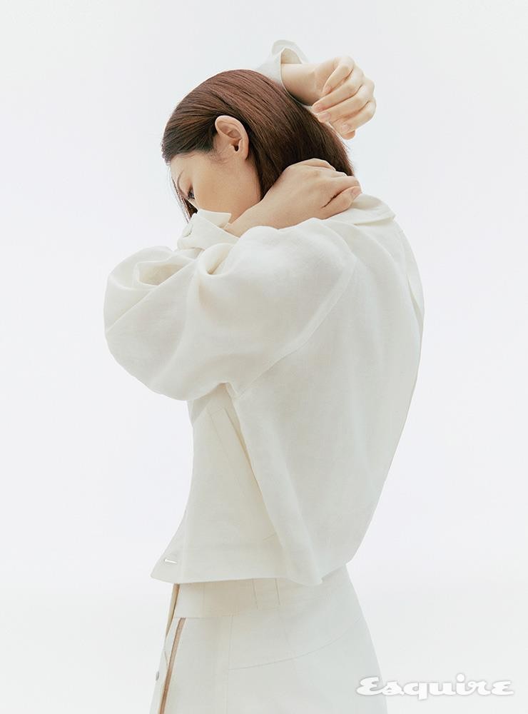 田美都拍攝《Esquire》畫報