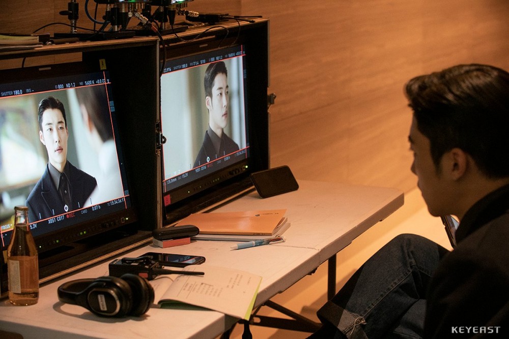 《The King：永遠的君主》禹棹煥花絮照公開