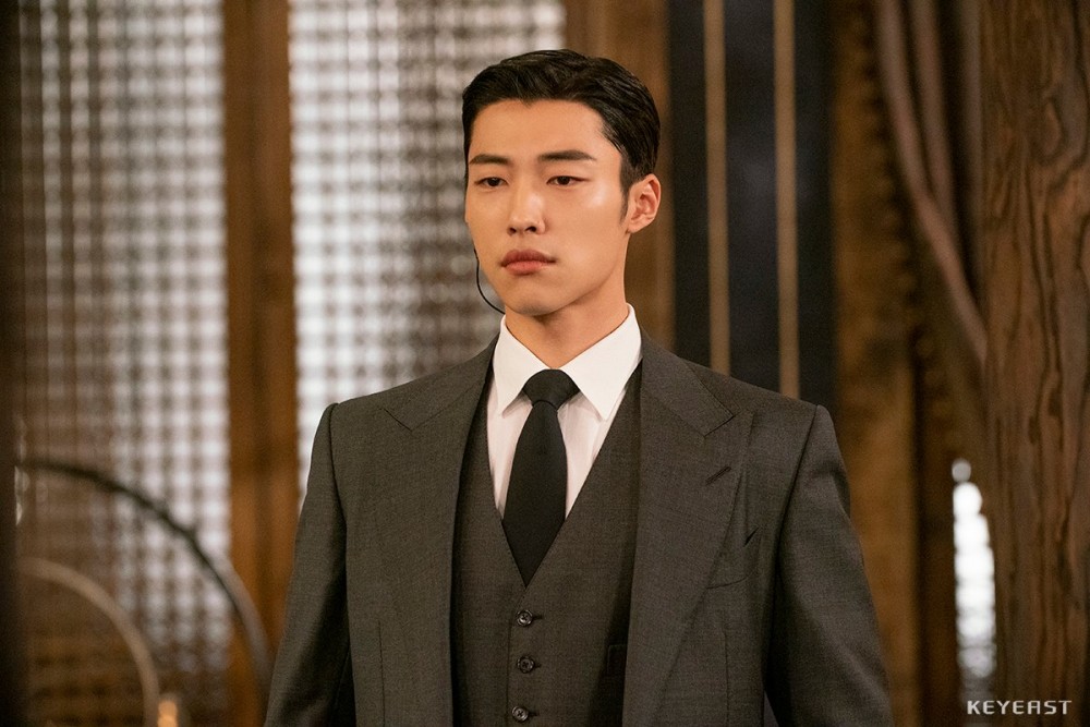 《The King：永遠的君主》禹棹煥花絮照公開