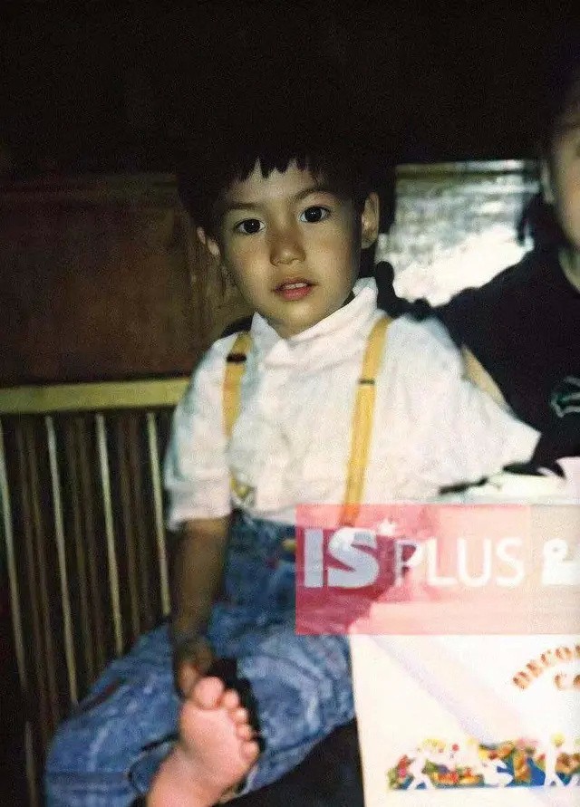 李敏鎬童年時期照片