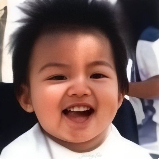 李敏鎬嬰兒時期照片