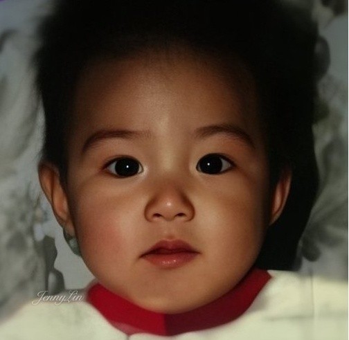 李敏鎬嬰兒時期照片