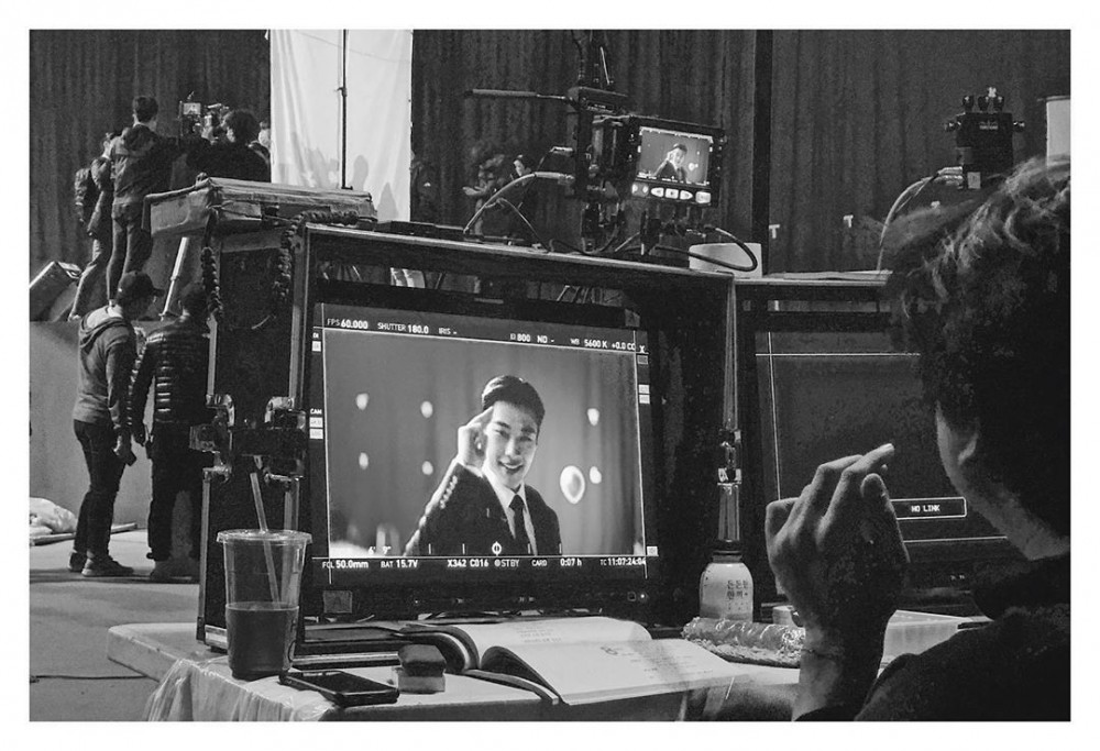 廷鎮在IG上傳了幫禹棹煥拍的照片