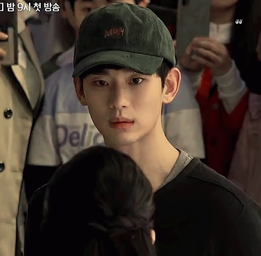 金秀賢和徐睿知主演的tvN新劇《雖然是神經病但沒關係》