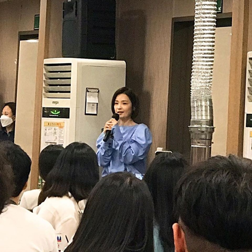 曹政奭、柳演錫、鄭敬淏、金大明、田美都主演的tvN《機智醫生生活》終放宴