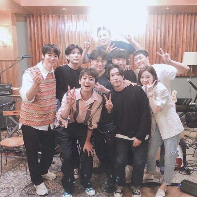 《機智醫生生活》五人幫組成的樂團「美都和Falasol」