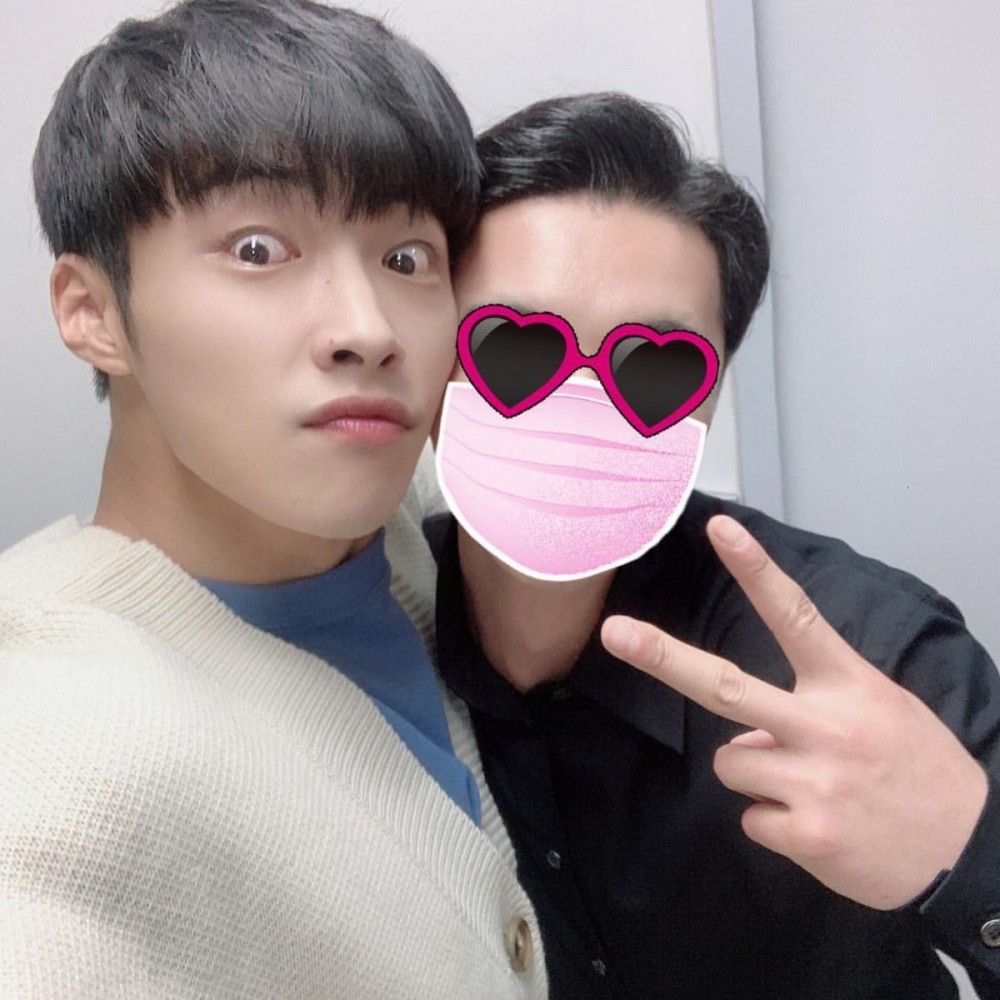 《The King：永遠的君主》禹棹煥和替身演員合照公開