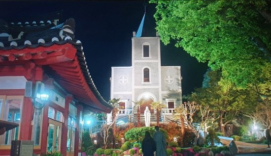 《The King:永遠的君主》劇中拍攝地統整-晉州文山聖堂