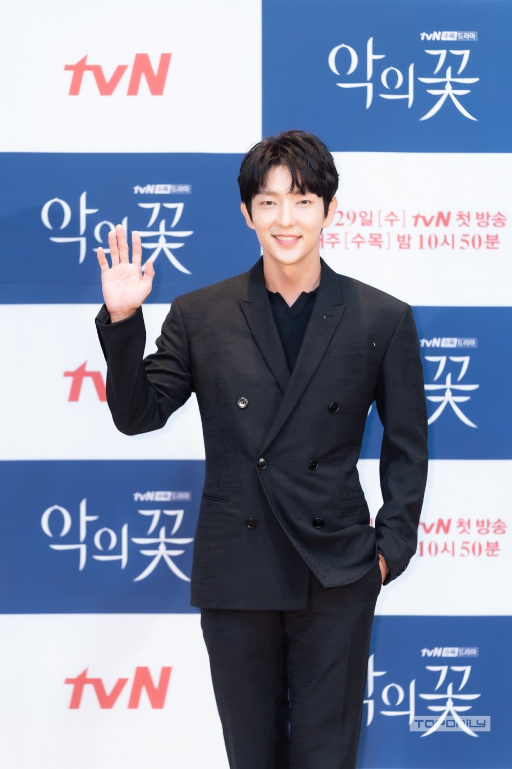 《惡之花》發佈會 李準基