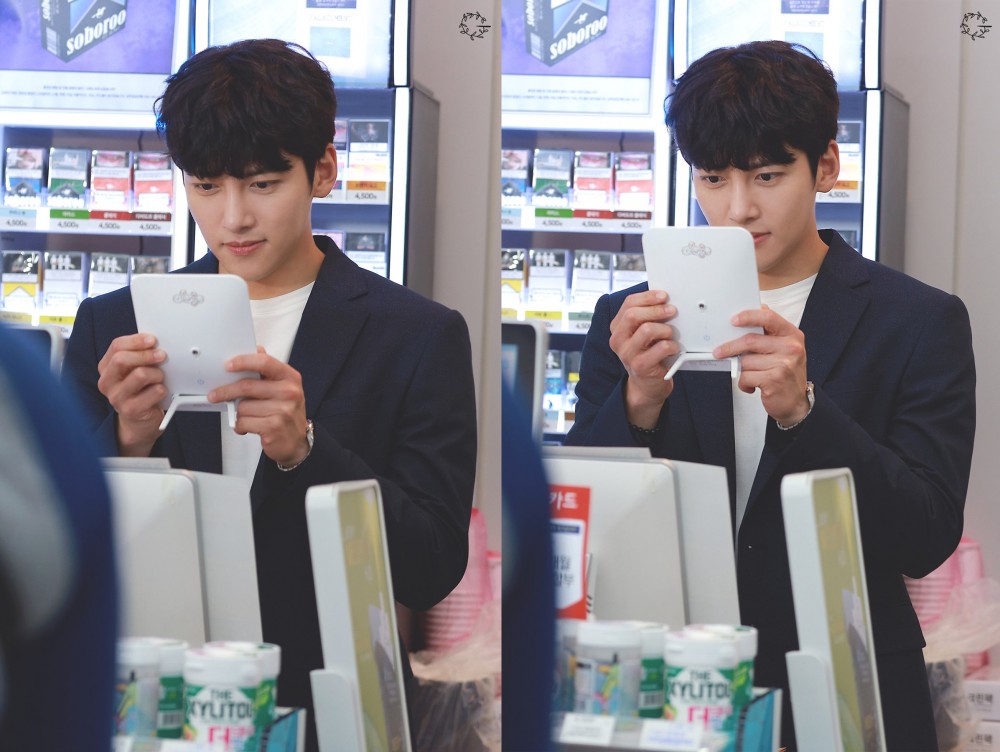 《便利店新星》池昌旭花絮照