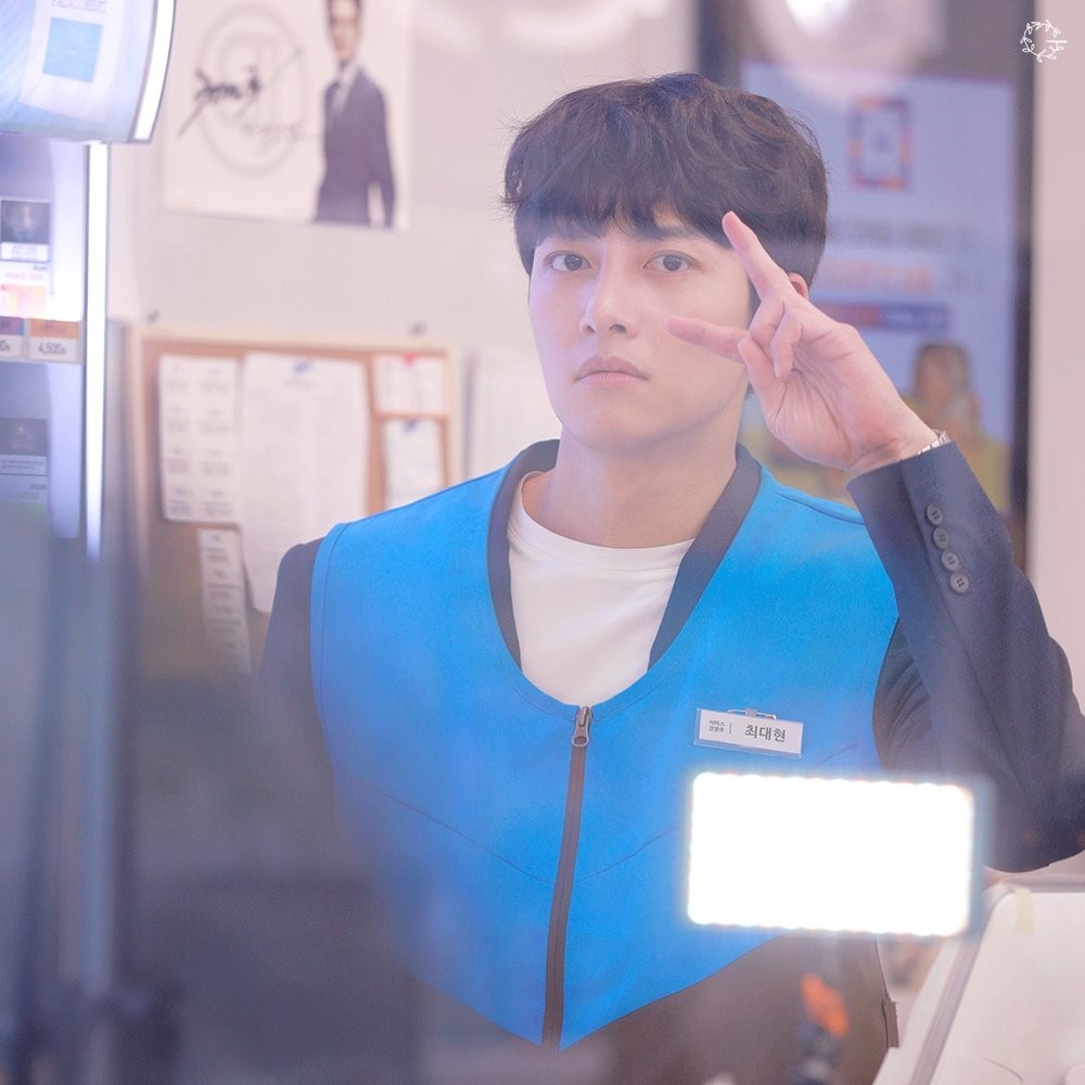 池昌旭可愛比ya四連發