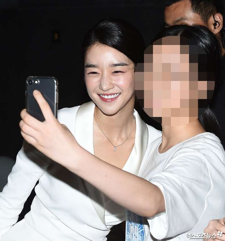 《雖然是精神病但沒關係》徐睿知超級寵粉