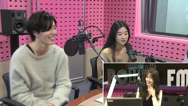 2017年,徐睿知和金材昱搭擋主演電影《另有他路》,談到床戲