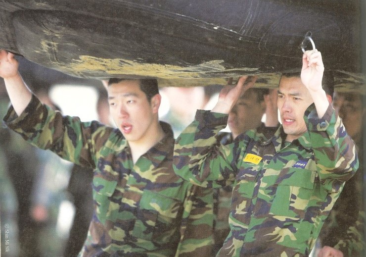 玄彬「海軍陸戰隊」公益寫真書《我是海兵》