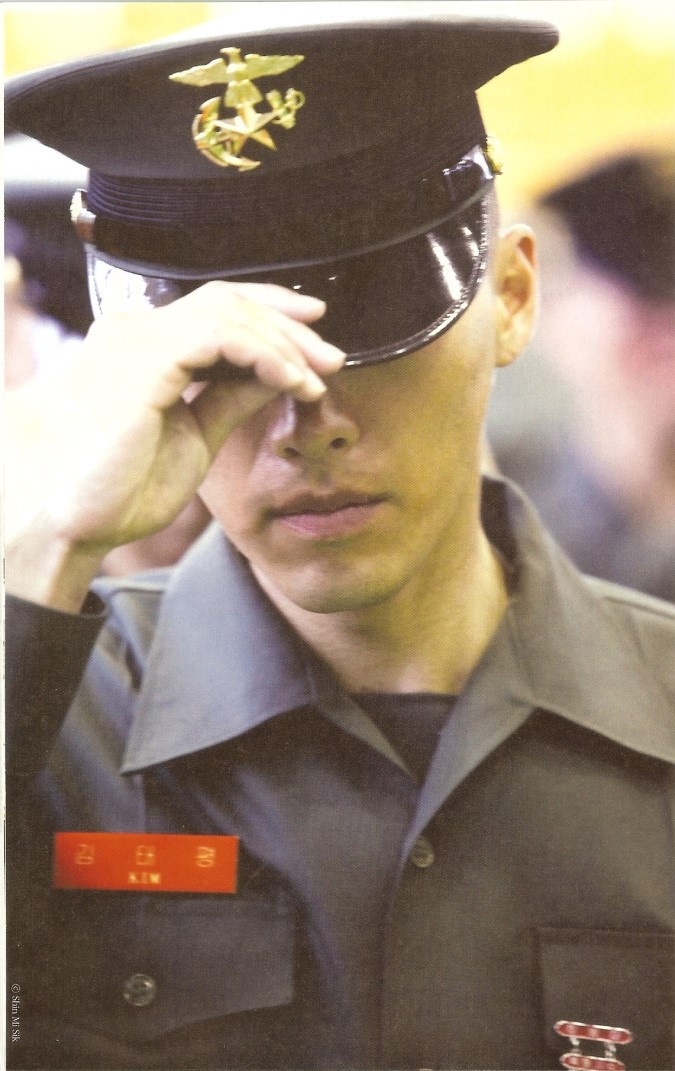 玄彬「海軍陸戰隊」公益寫真書《我是海兵》