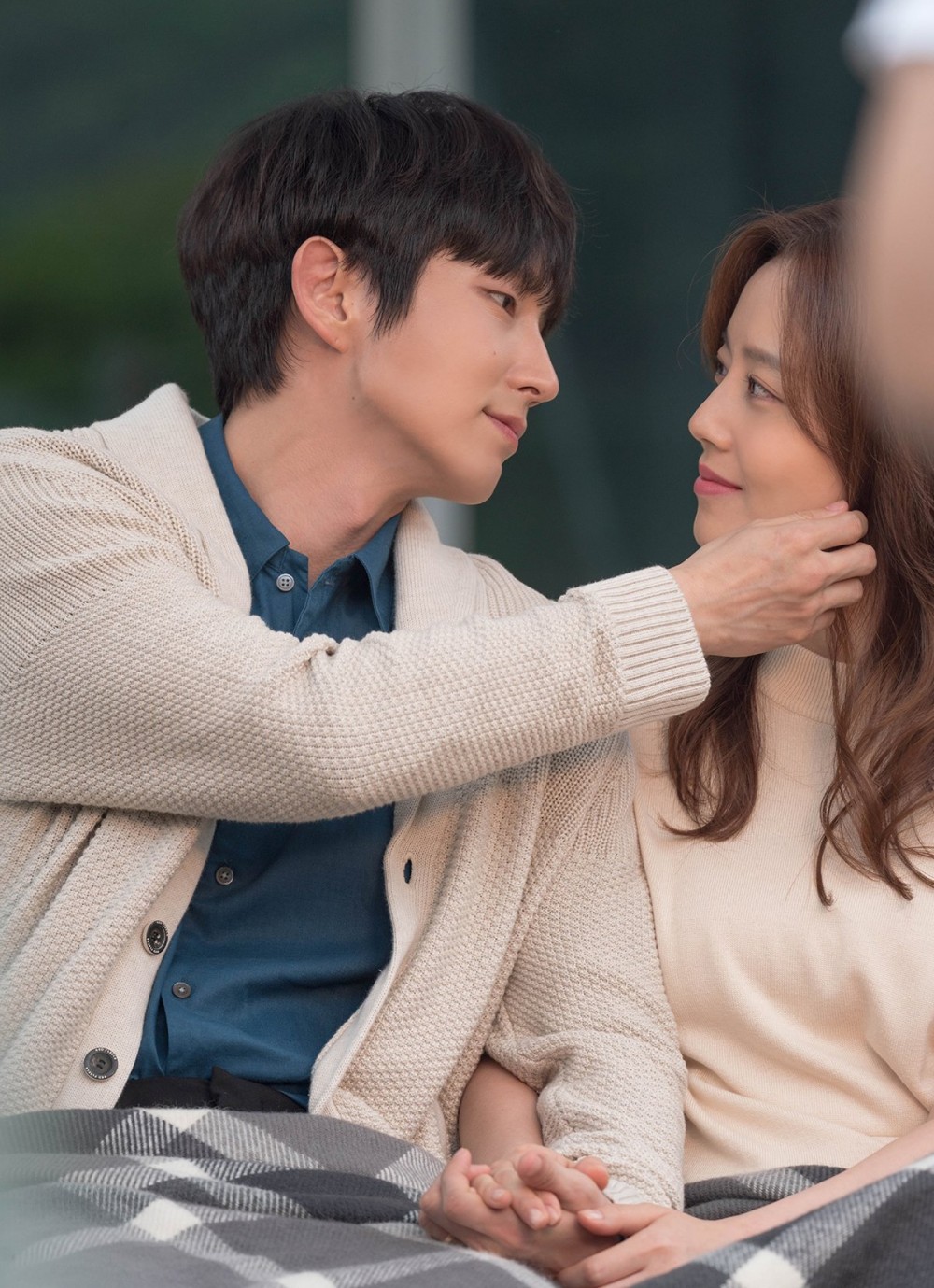 《惡之花》李準基與文彩元的感情線