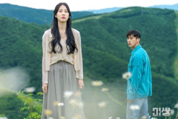 演員高洙、許峻豪主演的懸疑驚悚劇《Missing：他們存在過》