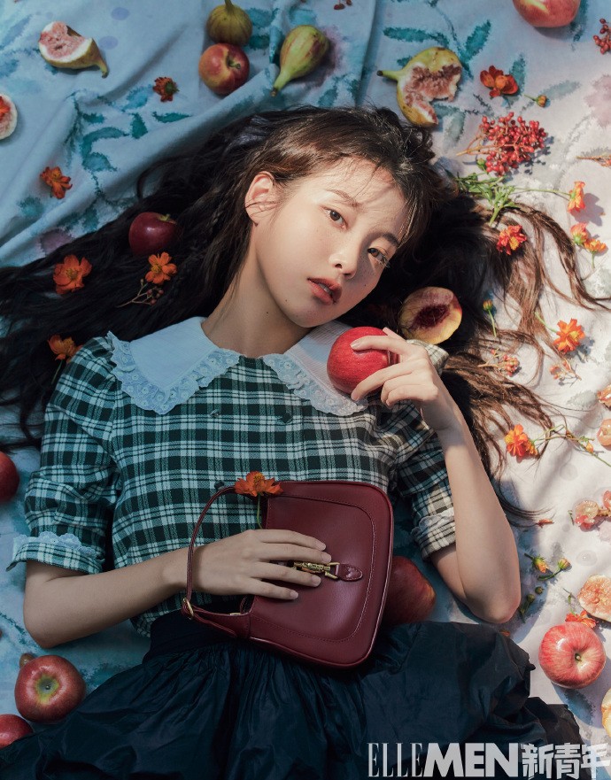 IU李知恩xELLEMEN新青年封面人物