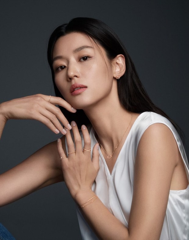 《智異山》女主角由全智賢擔任