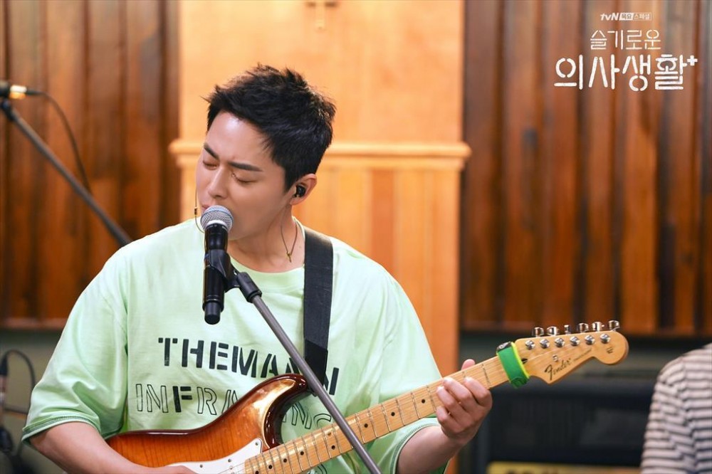 曹政奭獲頒年度男演員、年度OST