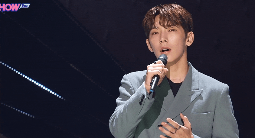 朴賢俊是歌手出身