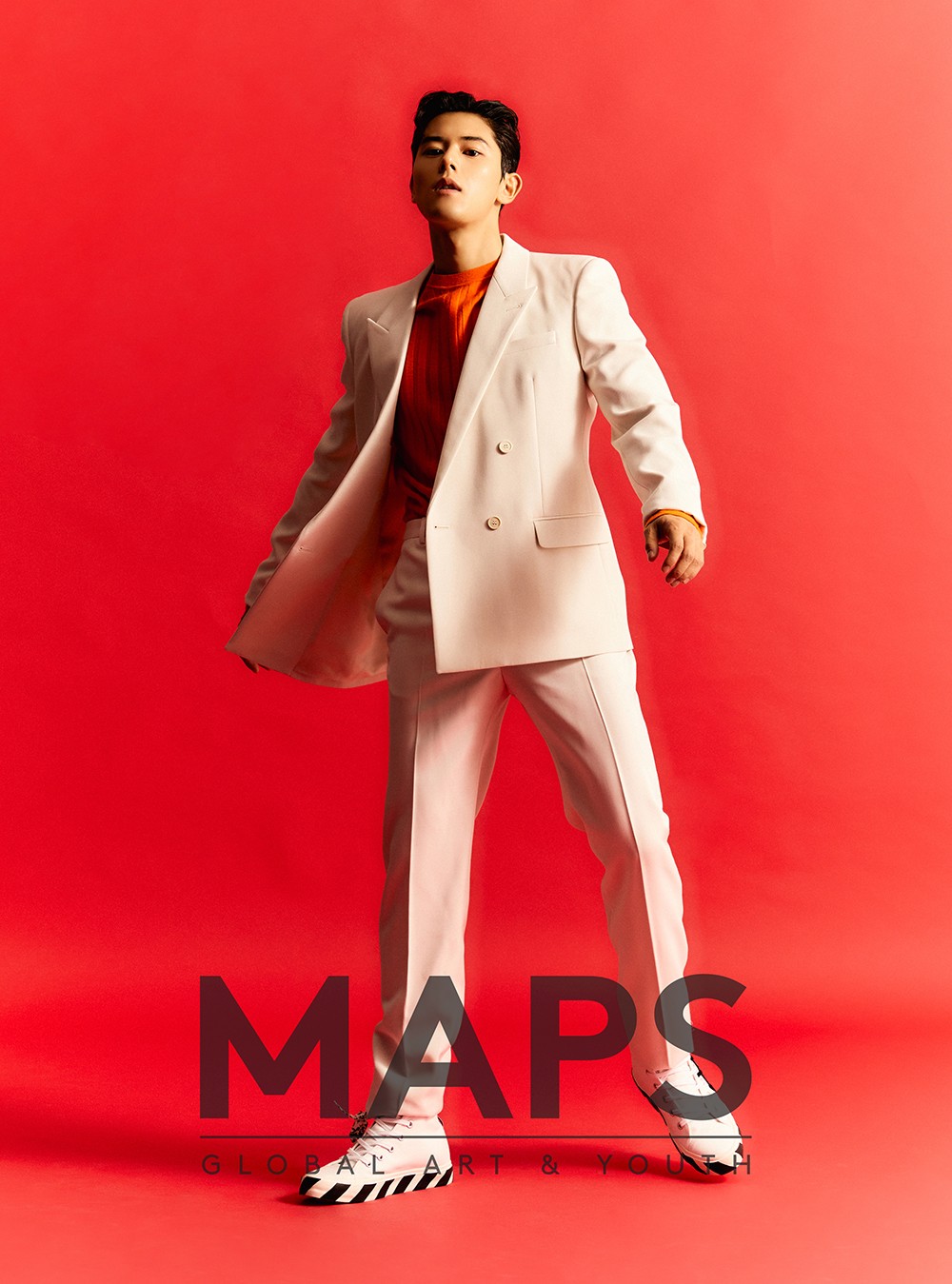 金桐俊成為藝術雜誌《MAPS》10月號封面人物