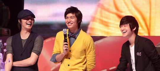 李敏鎬、丁一宇、金汎