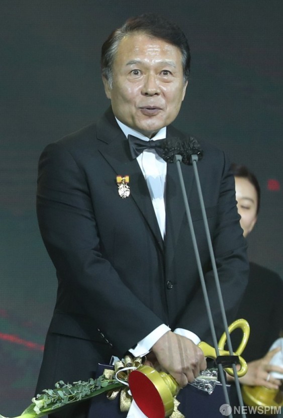 千虎珍2020韓國大眾文化藝術獎》獲獎