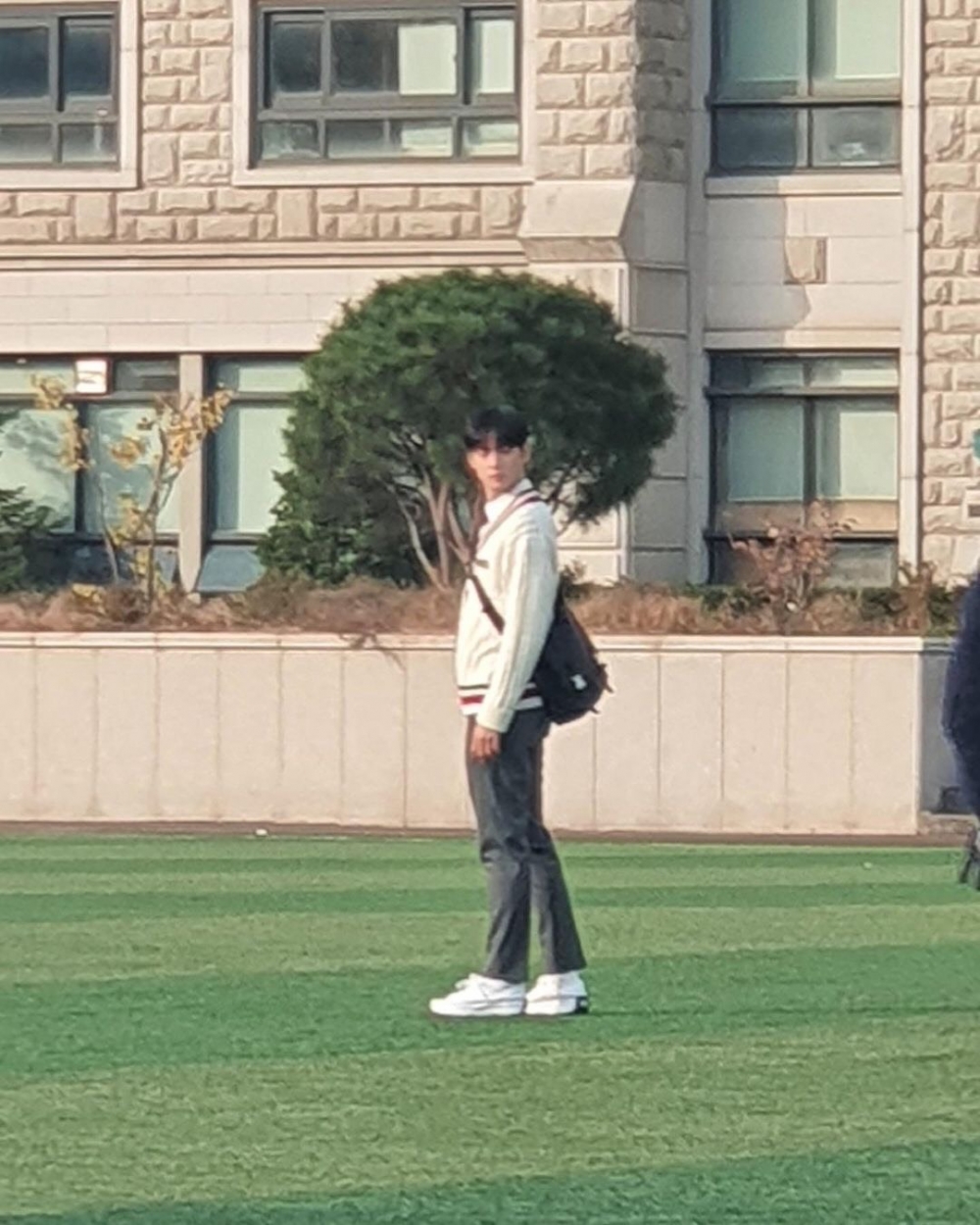 《女神降臨》車銀優拍攝路透