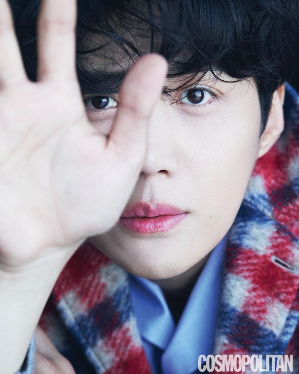 金宣虎12月COSMOPOLITAN KOREA