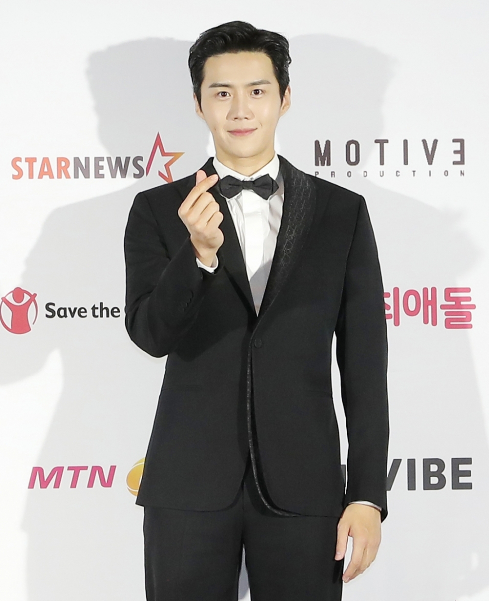 金宣虎出道11年躋身大勢