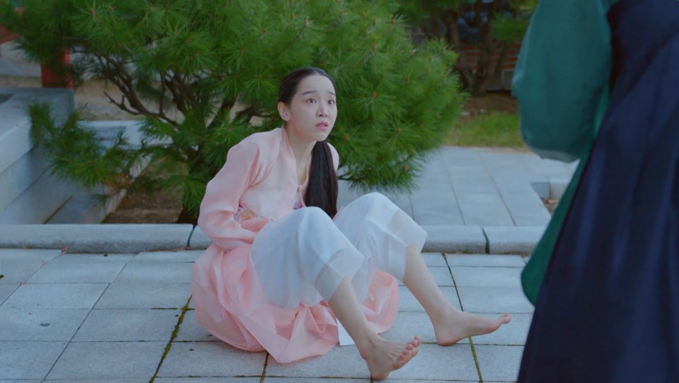 《哲仁王后》第1-2集劇情