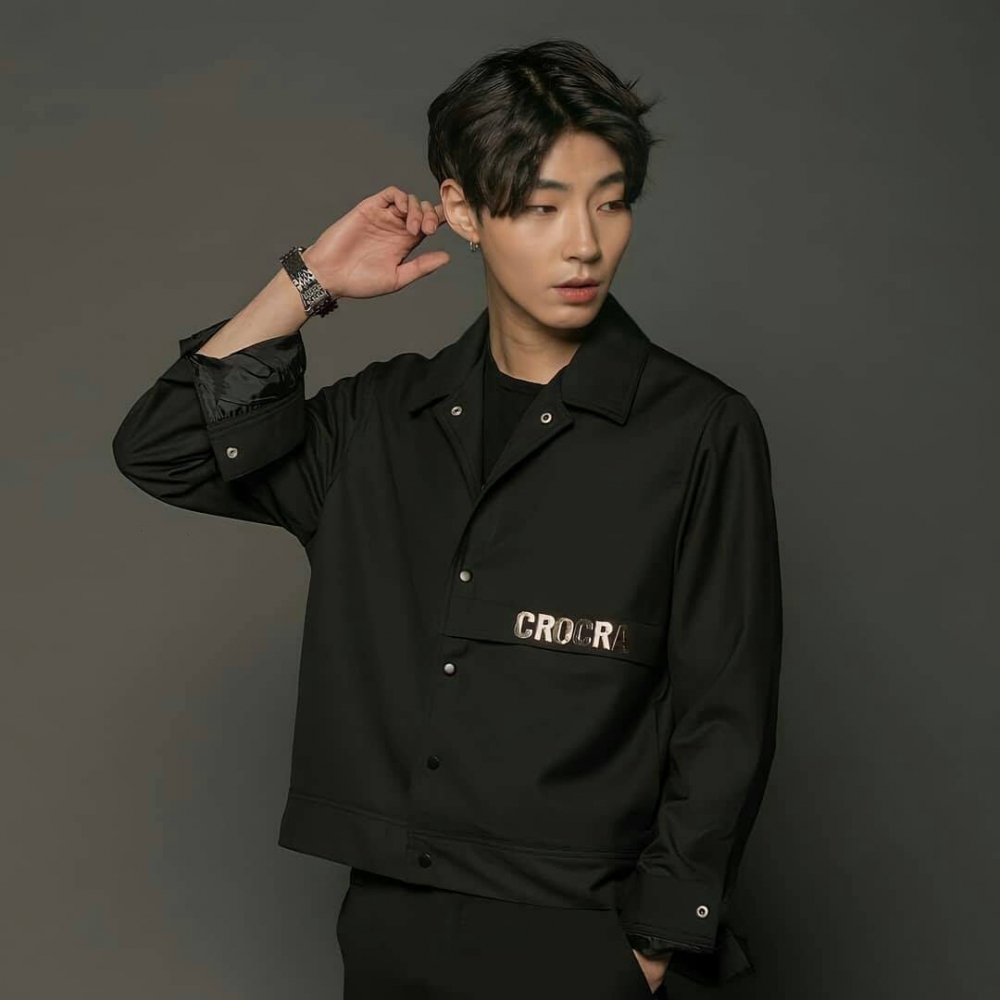 黃仁燁是模特出身