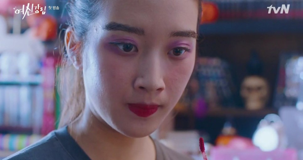 《女神降臨》首播劇情