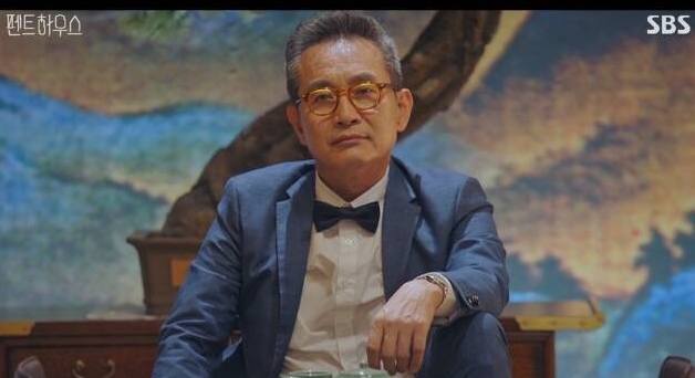 《Penthouse上流戰爭》第14-15集劇情