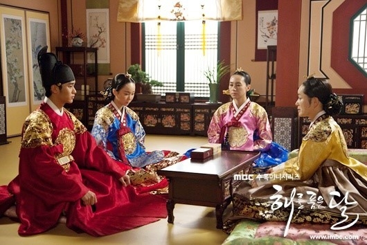 《擁抱太陽的月亮》被爆拍第二集