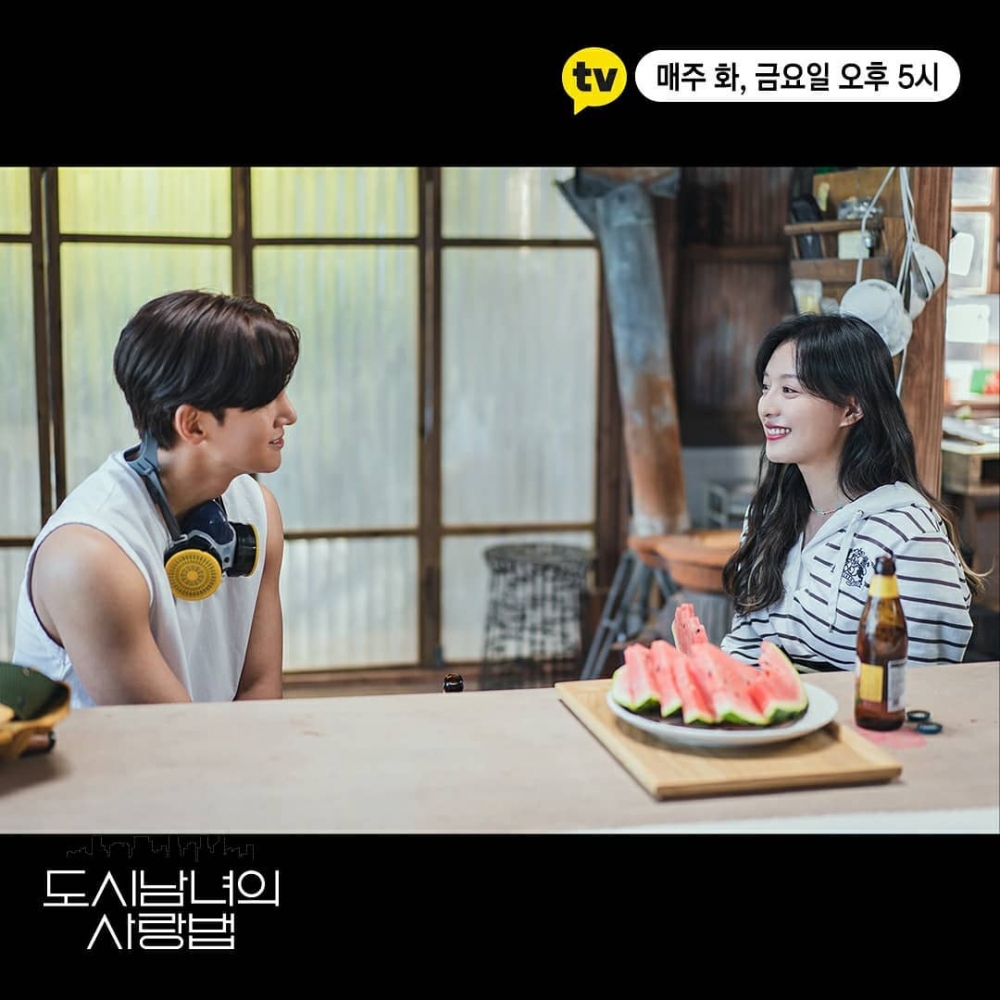 《愛在大都會》(都市男女的愛情法)第二集網評&花絮