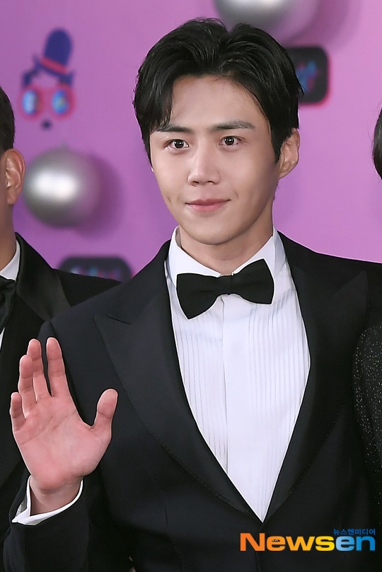 金宣虎《不眠症》MV花絮照！