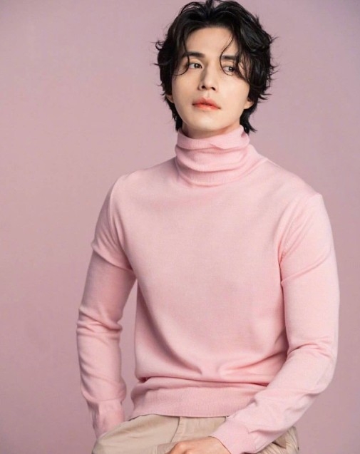 李棟旭&林秀晶主演電影《單身首爾》殺青