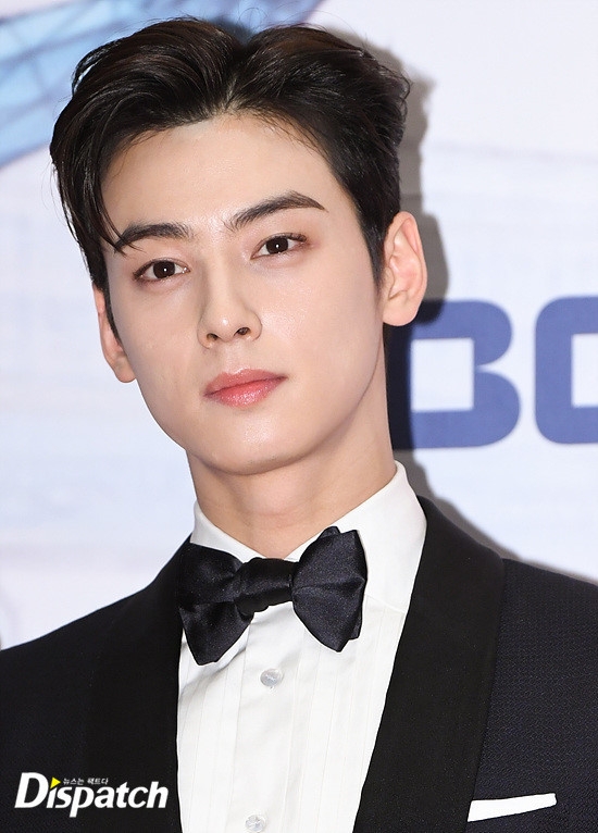 《女神降臨》車銀優穿搭惹議