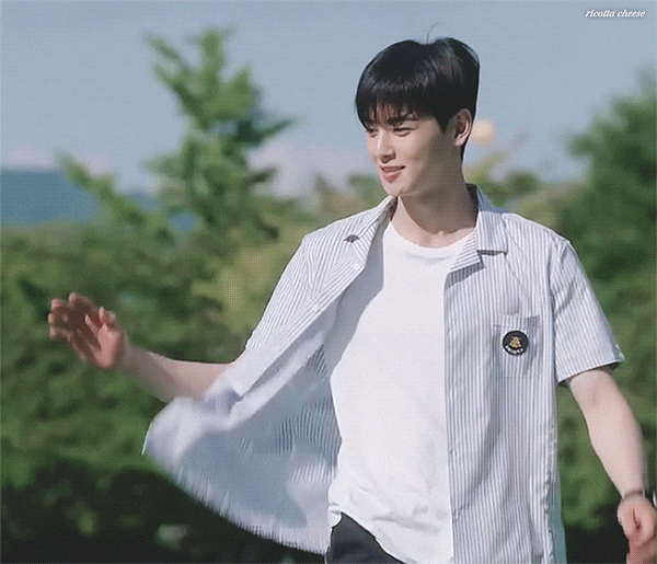 車銀優學生時期就是校草