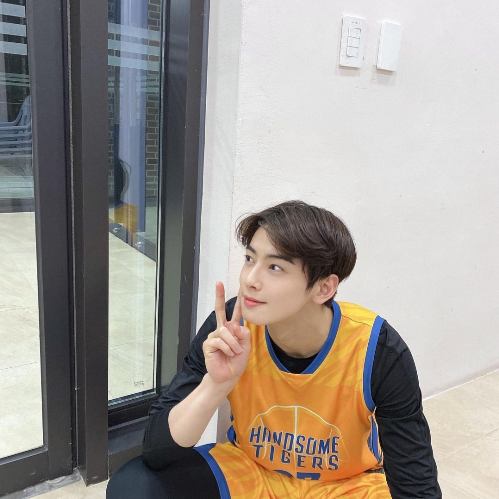 車銀優 籃球員造型