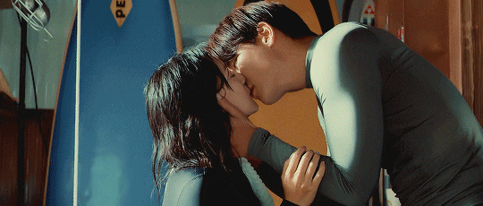 池昌旭&金智媛《愛在大都會》6場「親到忘我」火辣熱吻